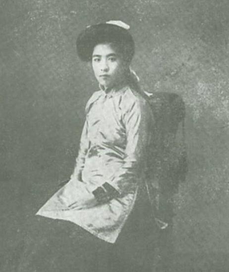  吕碧城|此人不谈恋爱，一辈子挥金如土，生前遗愿：家产全捐，不留骨灰！