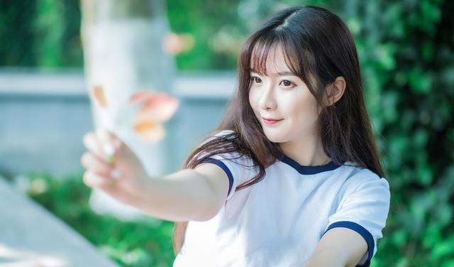  朋友|虽然拥有名与利，但是身边朋友很少的三个星座，充满烦恼