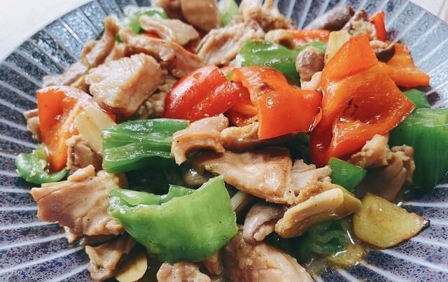 香辣|脆嫩爽口的双椒爆肚,香辣弹韧,百吃不厌,赶紧来瞧一瞧