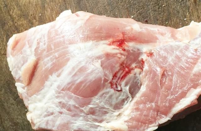  香甜|这样烧的红烧肉太香了，烧法技巧有5点，香甜松软，肥而不腻