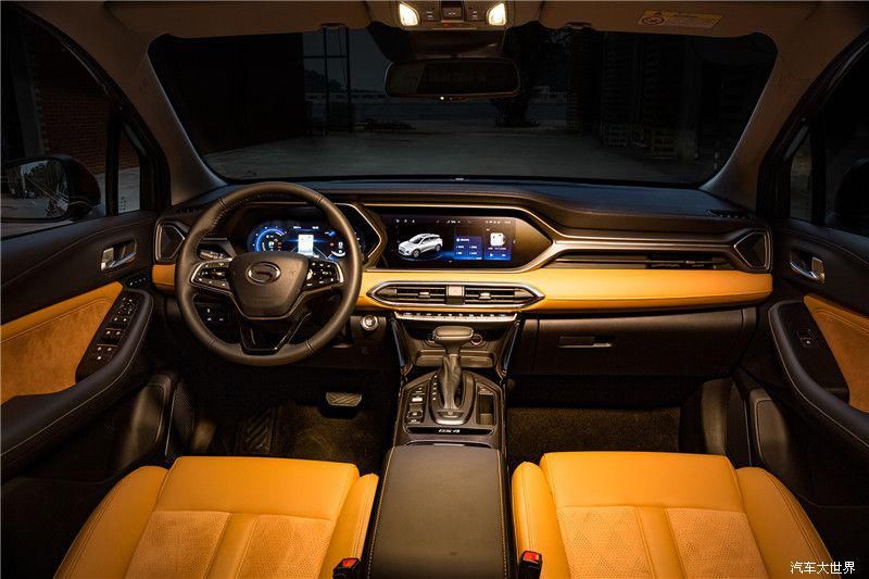  博越|谁说SUV费油，传祺GS4与博越谁是家用代步首选？