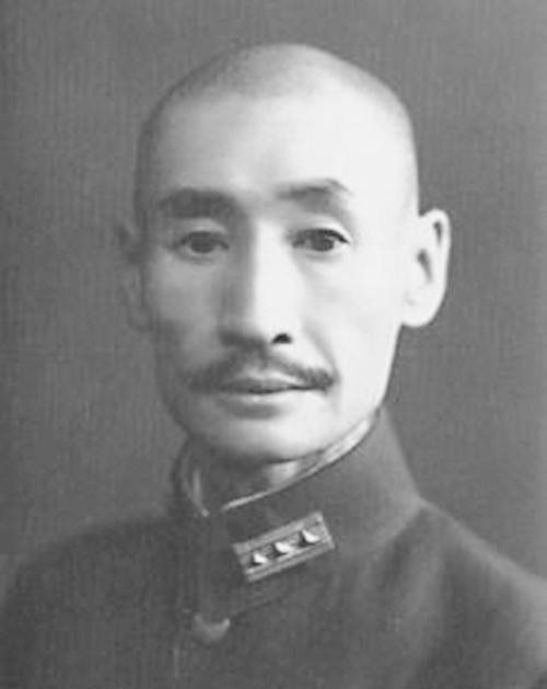 历任|抗战时期,伪满洲国军一共历任五个总司令,其中一个竟是抗日名将