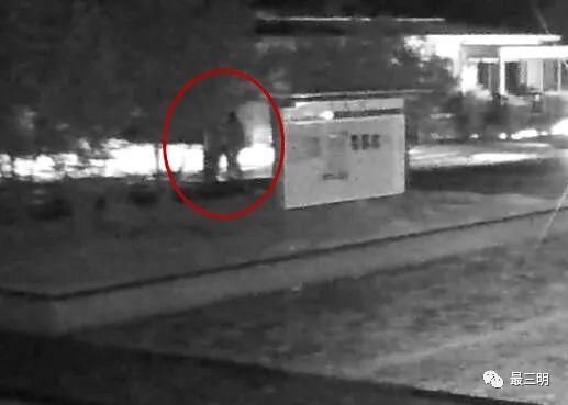 不付|太过份！三明俩男子不付车钱，还当街殴打出租车司机致其住院。