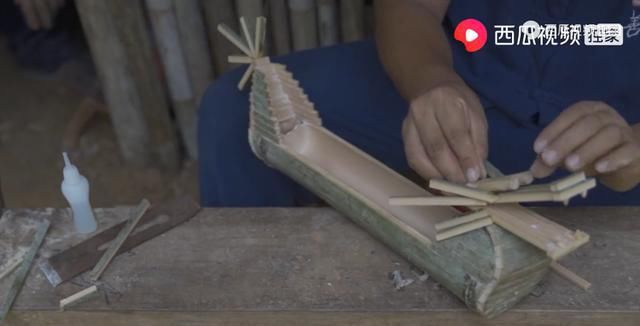  木头|继李子柒后，63岁木工大爷火爆外网，他凭什么月入60万？