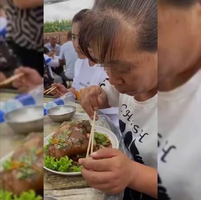 同桌|大妈吃酒席独占大肘子，面对同桌人的质问，大妈：我花钱了