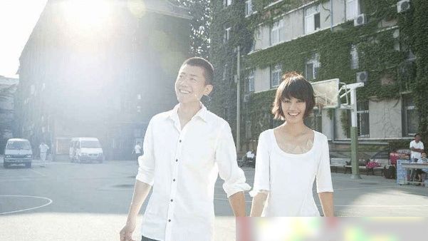  影帝|32岁嫁给最年轻影帝，十年婚姻有11个孩子，今42被老公宠成公主