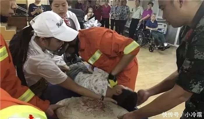 消防员|有人说消防员的笑点要足够高，否则出警的时候，估计会笑出来吧…