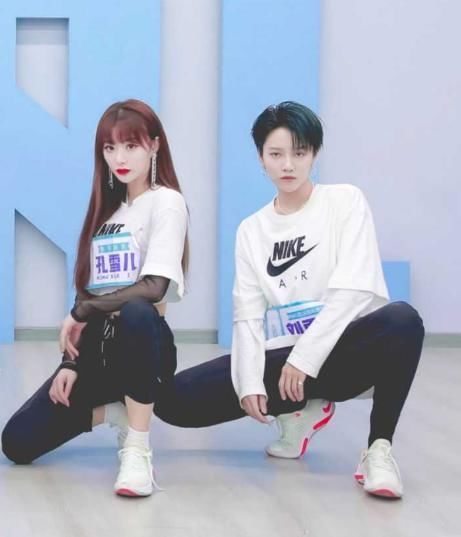  位归|《青春有你2》第三次排名，虞书欣榜首位置被代替，C位归她莫属