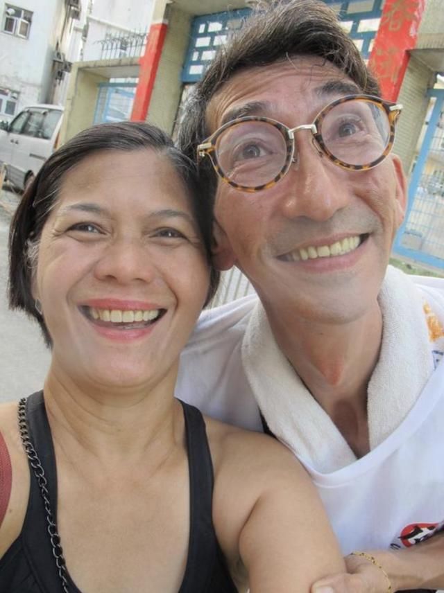 街道|60岁车保罗转行做街道监督，自曝诚信差毁前途，靠与妻子扶持至今