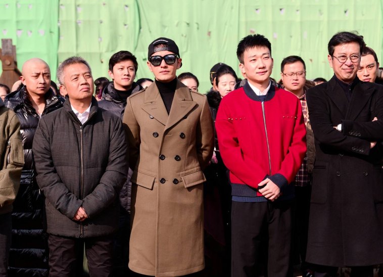  事业|与邓超斗了多年，老婆事业都没赢过一次，后来还求人让他拍戏