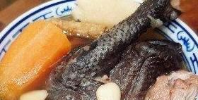  推荐|煲汤食材怎么搭配？夏日炎炎，推荐4款不同体质饮用的养生汤