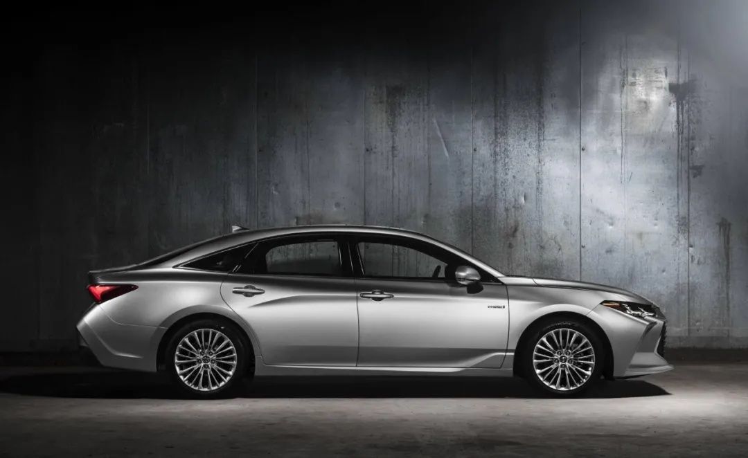  不错|?30岁开什么车？这4款是绝对首选，低调奢华还证明你混得不错