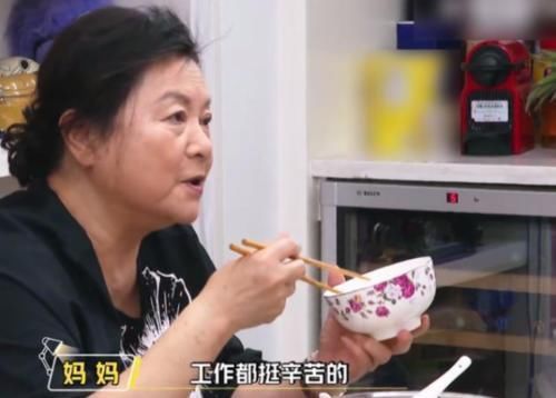  妈妈|李晨跟妈妈聊跑男新成员，当听清他妈妈说了啥，网友戳中我的泪点