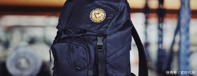 鲜花|球鞋当花瓶,鲜花填充羽绒服?时尚界的环保也太香了