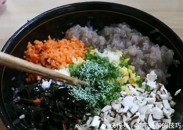 必备|水晶虾仁三鲜水饺家常做法,鲜香爽滑,营养解馋,大年三十必备