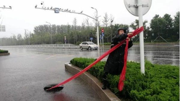 北城|疏通积水、清理倒伏树木……临沂北城城管全力迎战强降雨