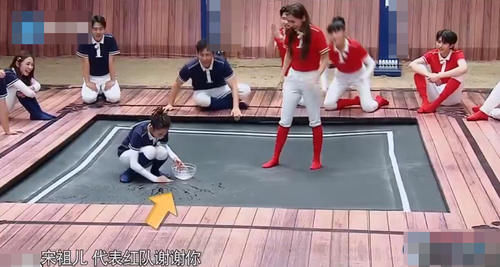  嘉宾|《奔跑吧》节目中首次，男嘉宾遭导演怒怼，女嘉宾却又怒怼男导演