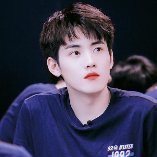  人间|R1SE少年第九弹：任豪用脸杀人，得不到的人间理想