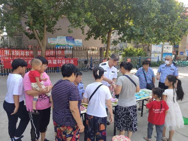 创建|石家庄桥西警方开展文明养犬宣传助力文明城创建