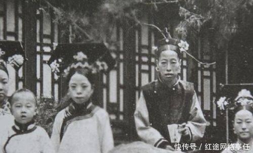 真实|揭秘：旧照片还原真实的清朝选秀选美的过程，秀女们容貌令人难忘