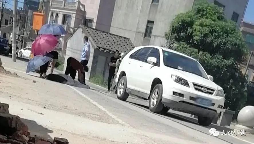  交通事故|突发！长乐鹤上发生一起交通事故！一男子被撞...