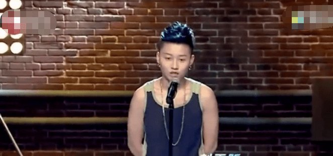  这位|THE9团综：郑希怡追星成功，看到这位重量级姐姐，网友直呼有排场