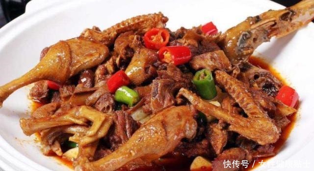 秋季|秋季多吃鸭肉，教你这样做，不加一滴水，鸭肉软嫩入味，超好吃