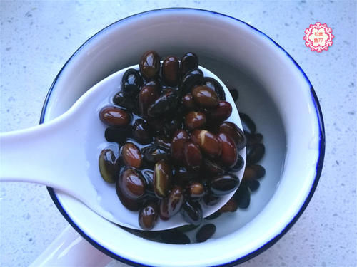  错过|女人千万不要错过“它”，每天1碗，补血养气脸色好，省了化妆品