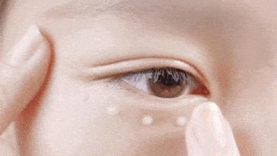 好好|美妆亲测丨凌晨3点才睡的你有在好好护理眼周嘛？