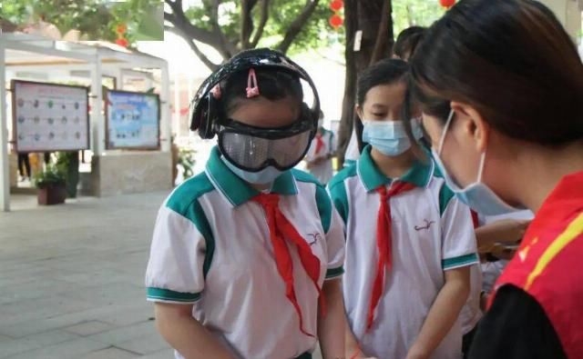 担任|给力!明星担任昌岗街禁毒大使,让青春不“毒”行!