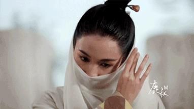  黎姿|48岁黎姿健身照刷屏，网友：自律的人，楚楚动人！