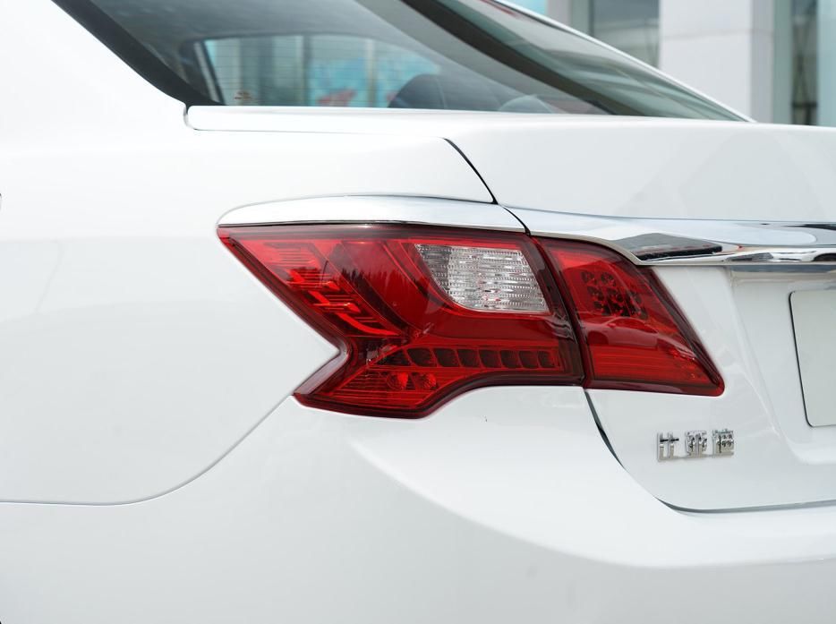 工具|我的新款比亚迪F3:便宜省油的代步工具,上下班再也不用日晒雨淋