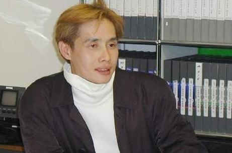 工作|52岁邓建国娶19岁“女儿”黄梓琪,90天离婚后,黄梓琪怎么样了