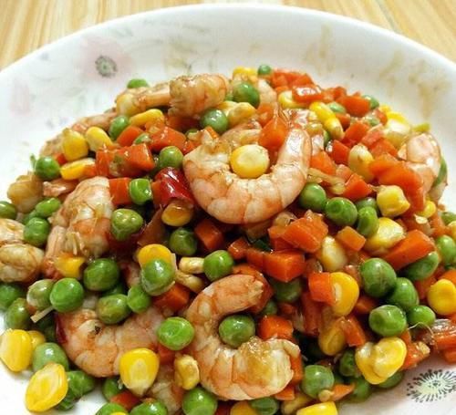 营养|玉米的另一种做法,很多人傻傻不清楚,简单美味还方便,营养丰富