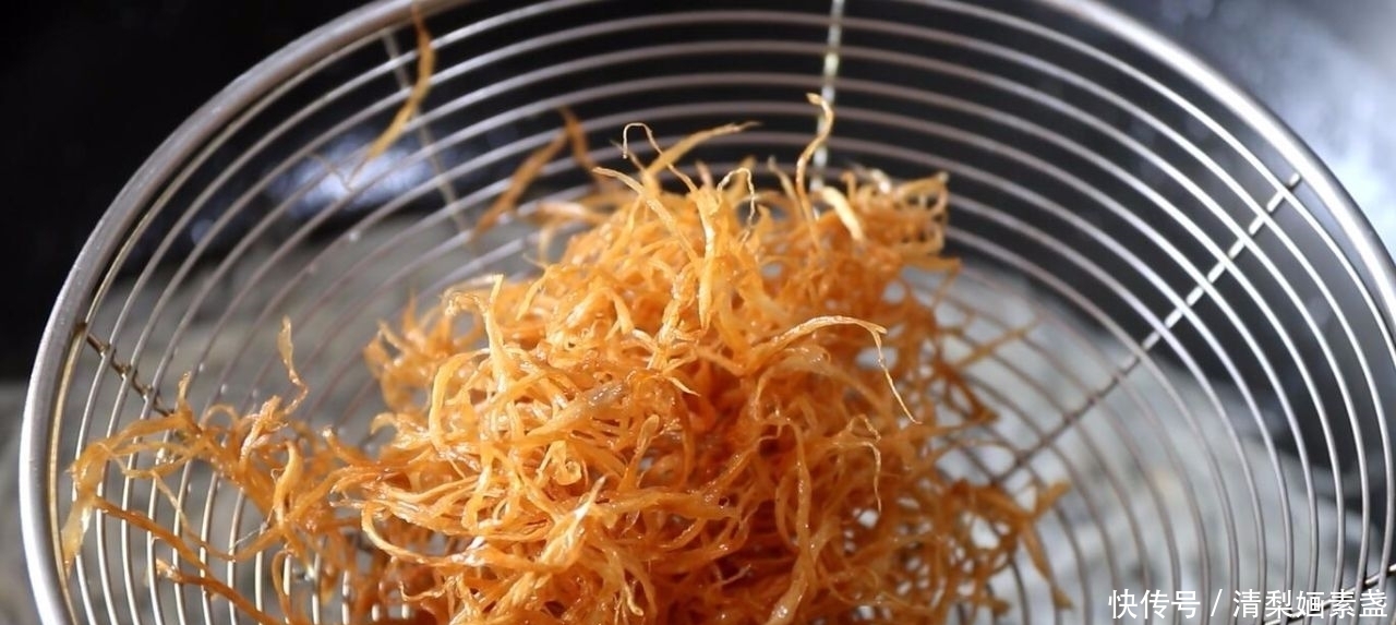 毛豆米|别剪了。用你的手撕碎它。教你杏鲍菇的新做法,比大鱼大肉好