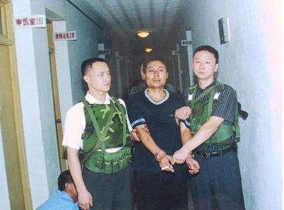 张君|湖南第一悍匪，杀伤近50人，抢劫600余万，警方追捕其6年之久
