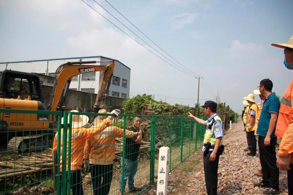 种菜|上海铁路沿线“净线”！违建的、种菜的，拆你没商量