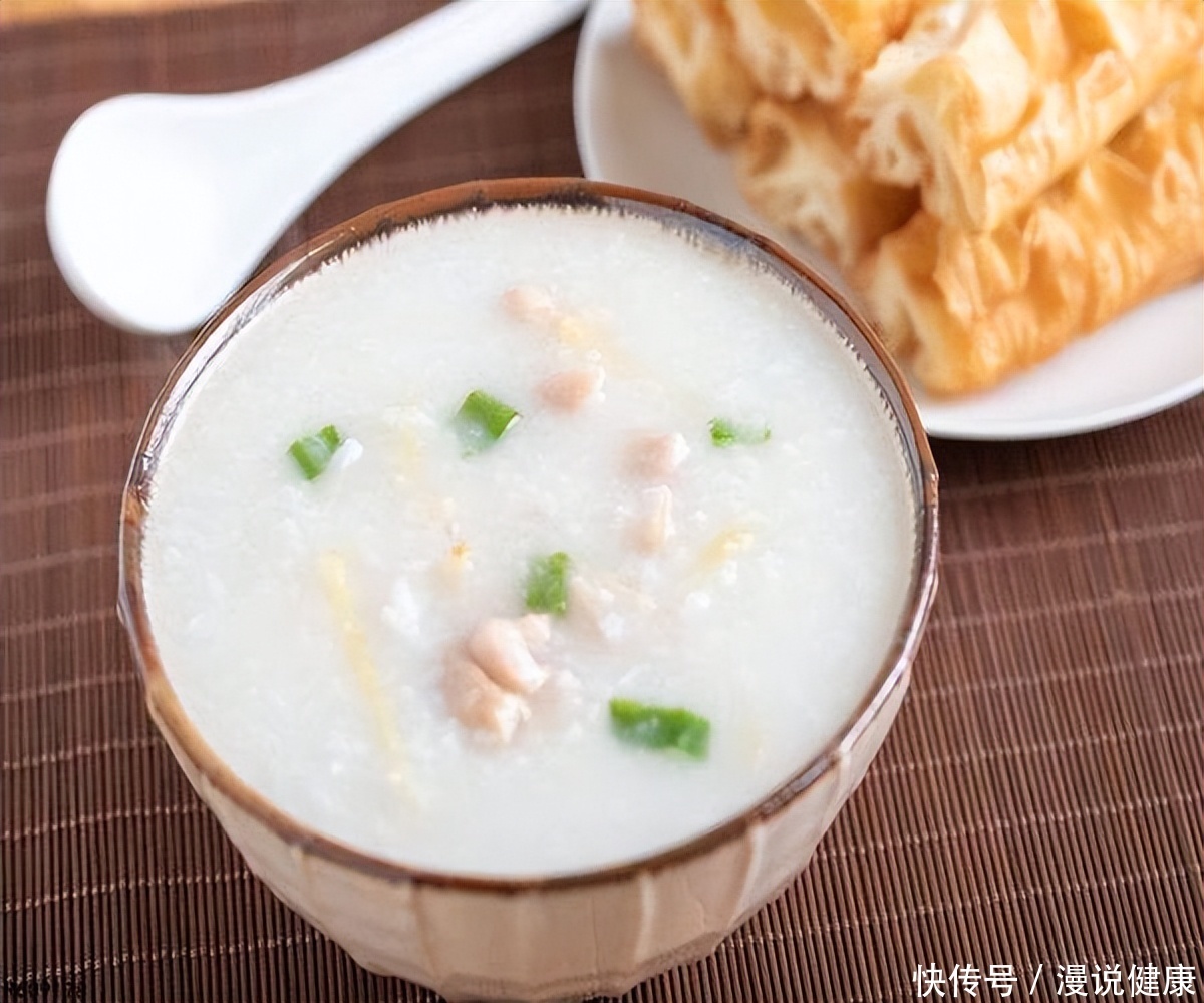 在香港香港人最爱吃的早餐(港真的，中国人爱吃的这3种早餐搭配，在医生眼里却很不推荐)