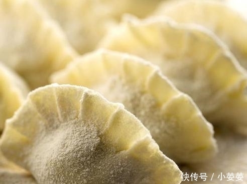 大厨|大厨姨夫看我调的饺子馅, 摇头直说: 你把酱油换成它, 好吃百倍