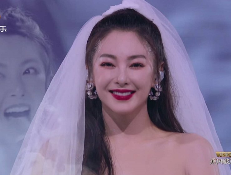 投票|《浪姐》投票注水太严重,阿朵郁可唯一夜暴涨14万,已引起众怒