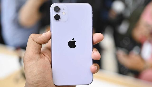 iPhone12|首批iPhone12售罄！如何在差评中逆风翻盘？罗永浩一句话点破真相