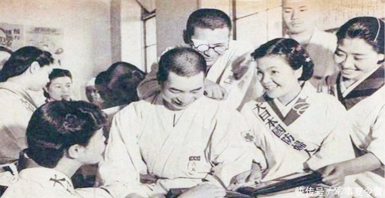 军国主义|二战时期，日本女性为了效忠天皇，到底能疯狂到什么地步？