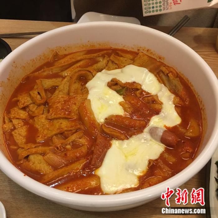 饮食|辣炒年糕当选韩国最能＂给予慰藉的饮食＂ 炸鸡排第二