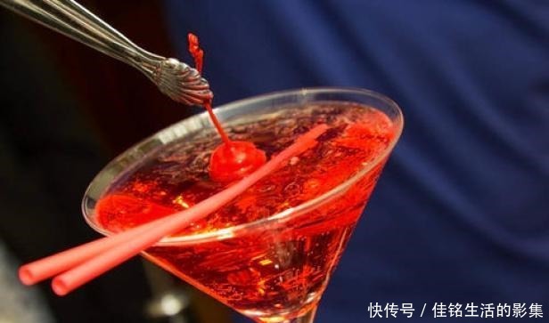 口感|李沁特调酒教程上热搜,加上这种酒味道更绝!