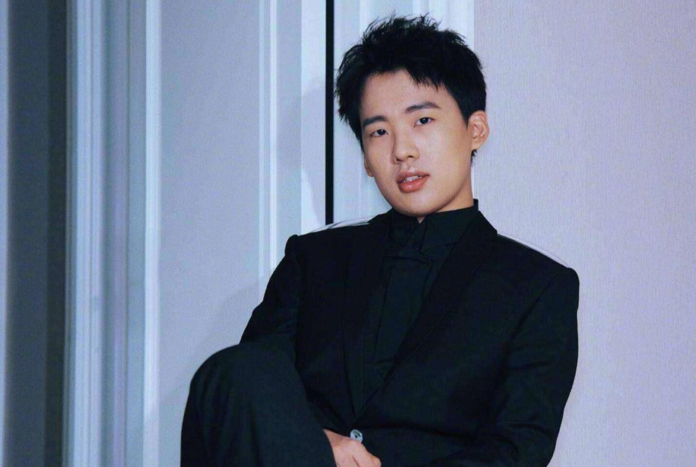  男官|新一季跑男官宣，到来嘉宾都是高人气，得知蔡徐坤女搭档后必追