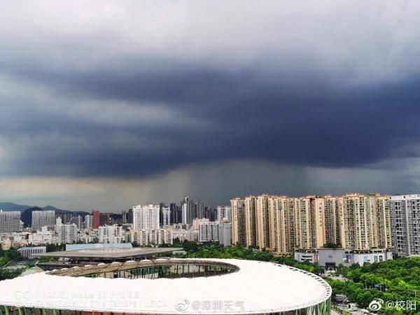 暴雨|暴雨+雷电预警生效！接下来两个小时内深圳的天气……