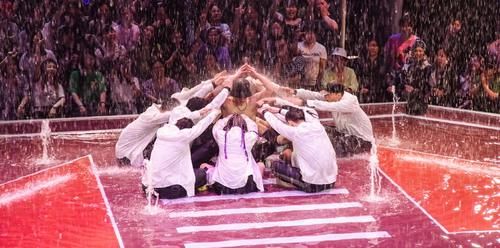  张艺兴队长|张艺兴莲龙出海，钟汉良哭着淘汰队员，《这就是街舞》让人失望了