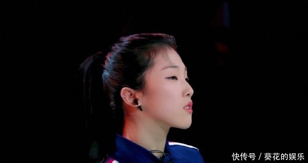  注定|火少再穿101首秀服装，杨超越段奥娟暴风成长，她却注定发光