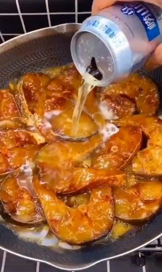  香香|觉得吃猪肉划不来，今天吃鱼肉，做一个香香嫩嫩的红烧鱼