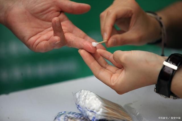  检查|胃出问题，吃饭时即可察觉，若已注意到，3个检查可排查肿瘤